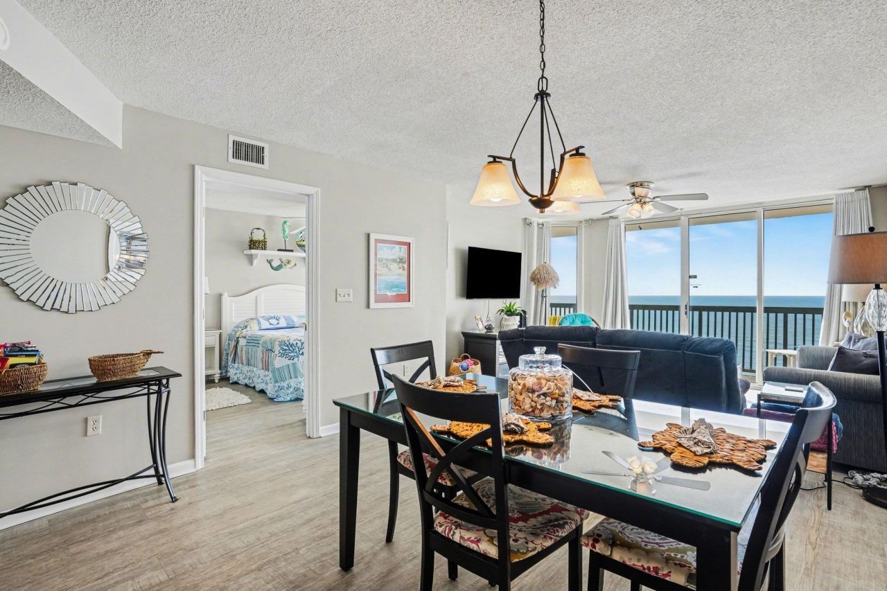 102 N Ocean Blvd. Photo 9