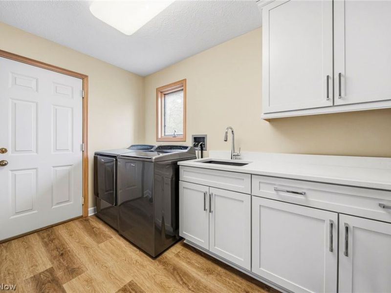 471 Medway Road , Highland Heights, OH 44143 Photo 16