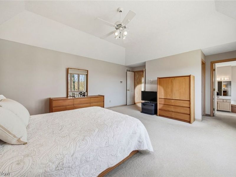 471 Medway Road , Highland Heights, OH 44143 Photo 29