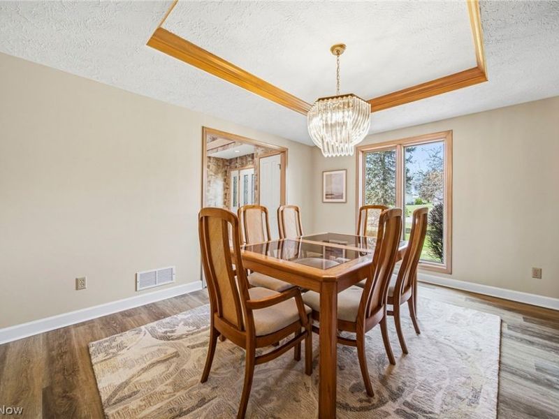 471 Medway Road , Highland Heights, OH 44143 Photo 8