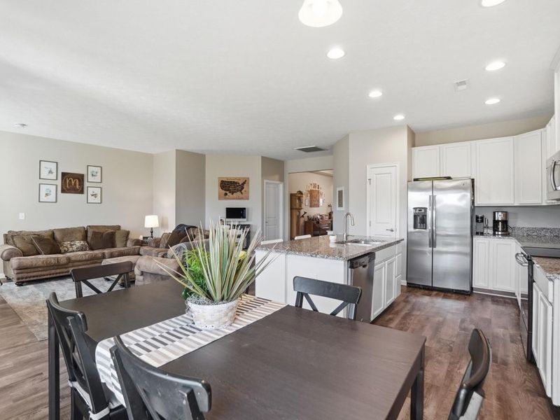 1215 Driftwood Drive, Fairborn, OH 45324 Photo 19