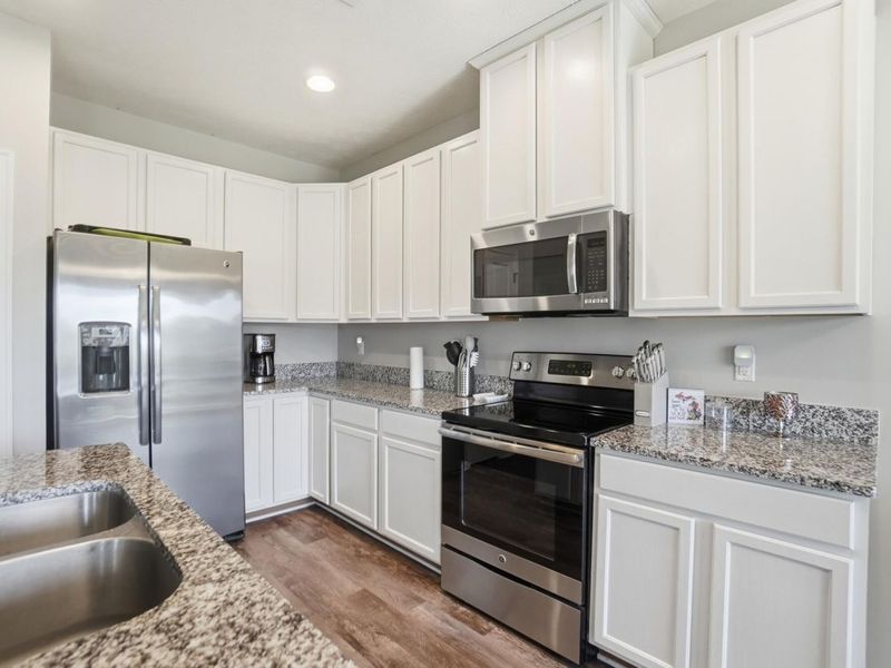 1215 Driftwood Drive, Fairborn, OH 45324 Photo 21