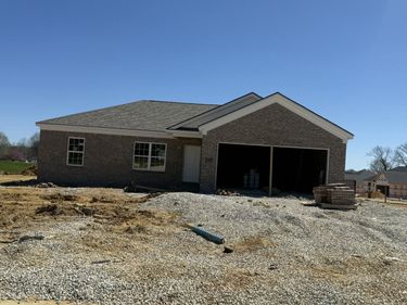 108 Canter Drive, London, KY 40744