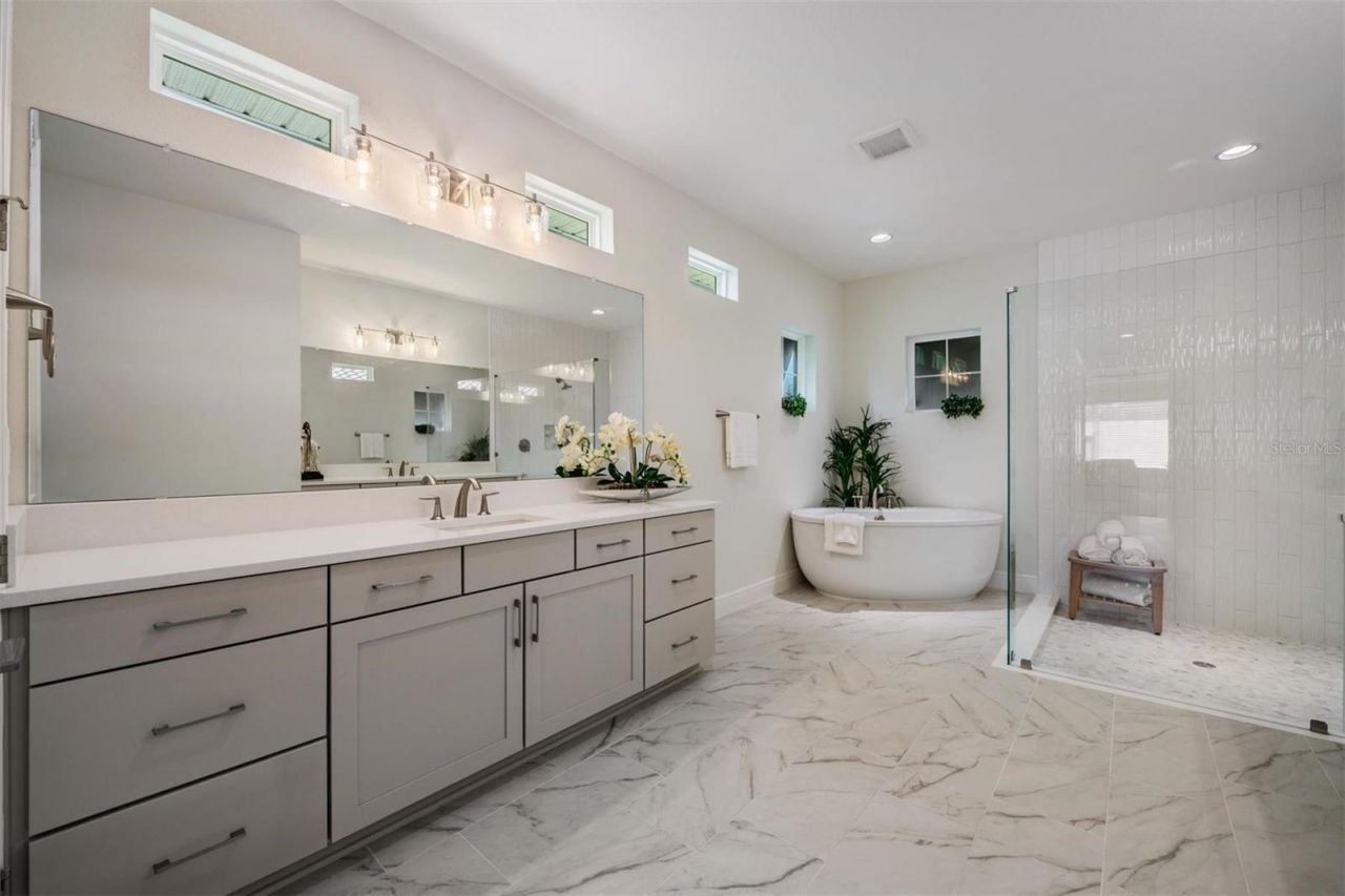 13801 Carryback Drive, Dade City, FL 33525 Photo