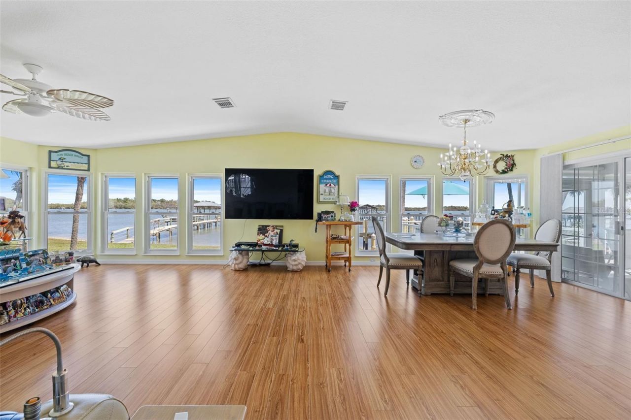 349 Marsh Landing Loop, Oak Hill, FL 32759 Photo