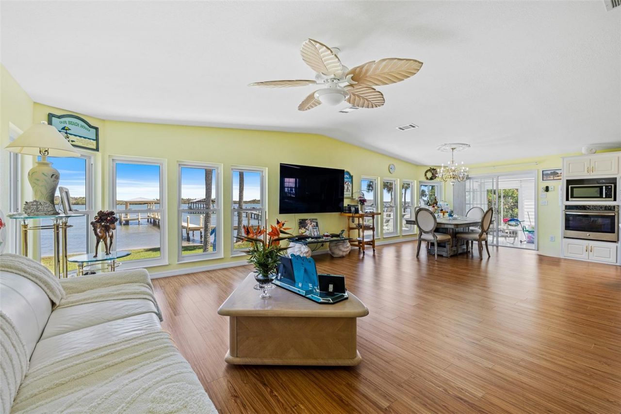 349 Marsh Landing Loop, Oak Hill, FL 32759 Photo