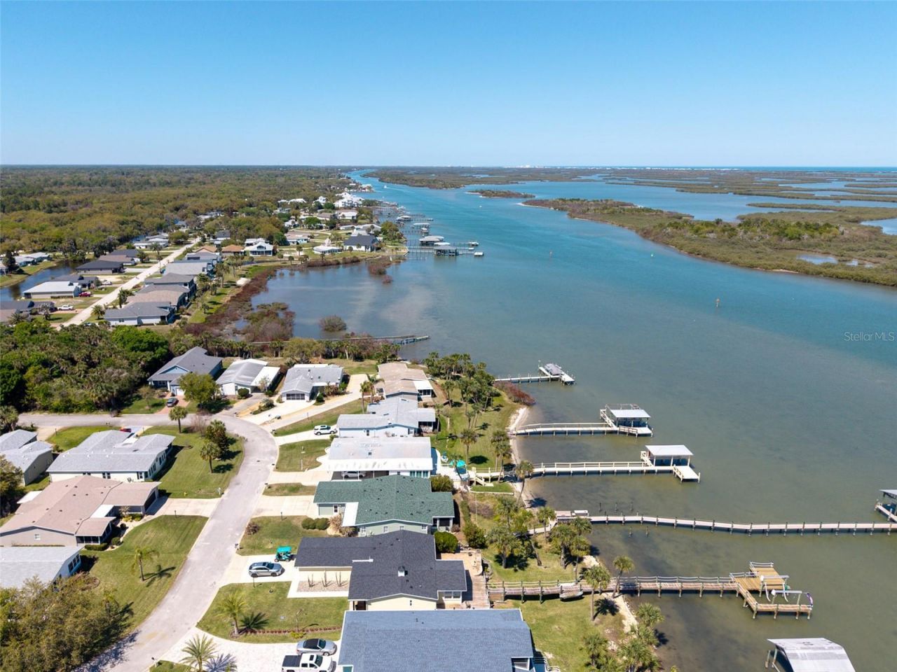 349 Marsh Landing Loop, Oak Hill, FL 32759 Photo