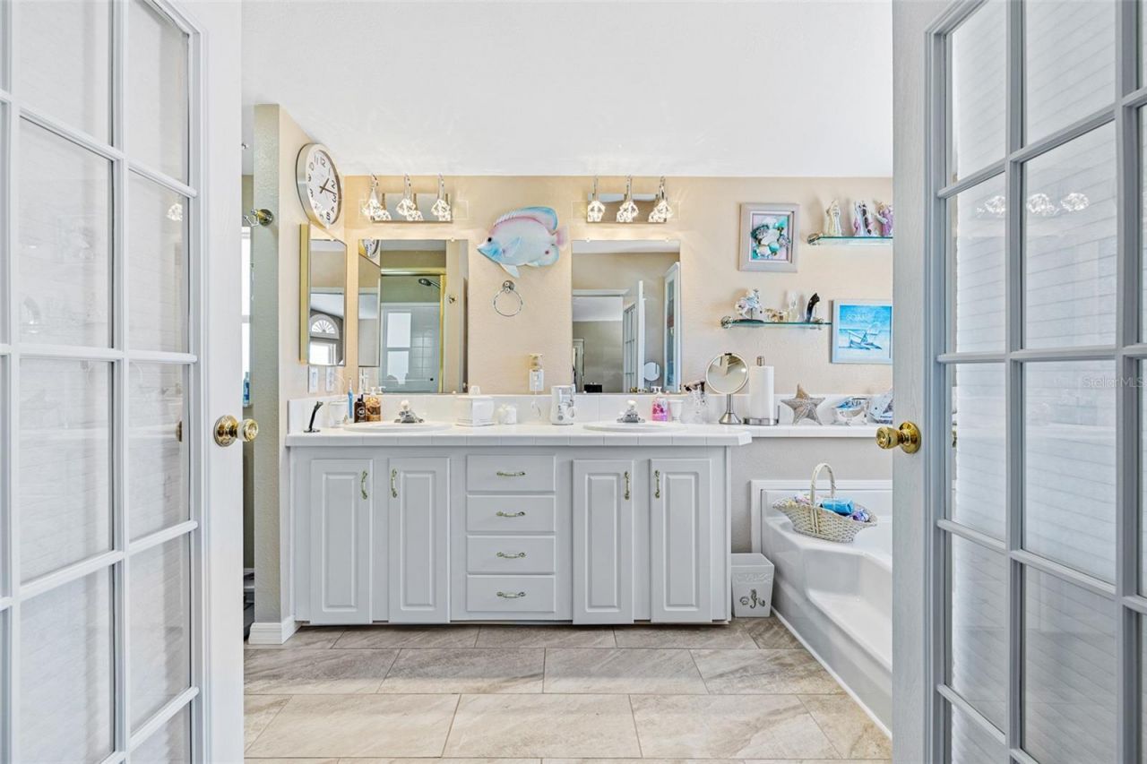 349 Marsh Landing Loop, Oak Hill, FL 32759 Photo