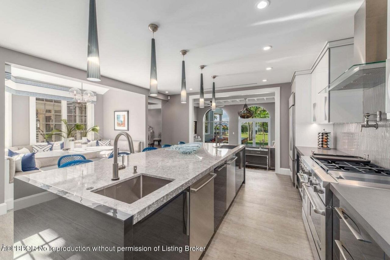 15 S Lake Trail, Palm Beach, FL 33480 Photo