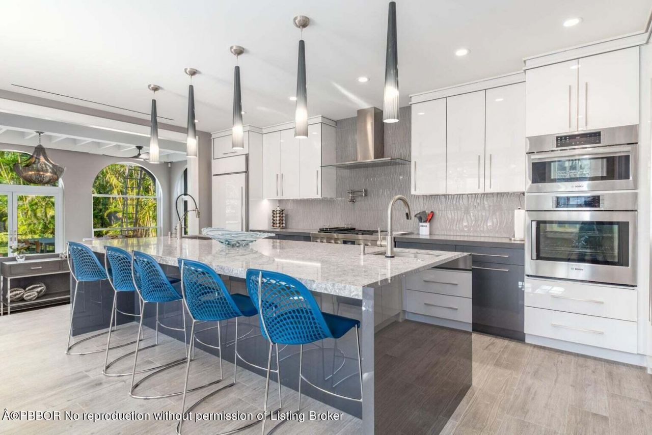 15 S Lake Trail, Palm Beach, FL 33480 Photo