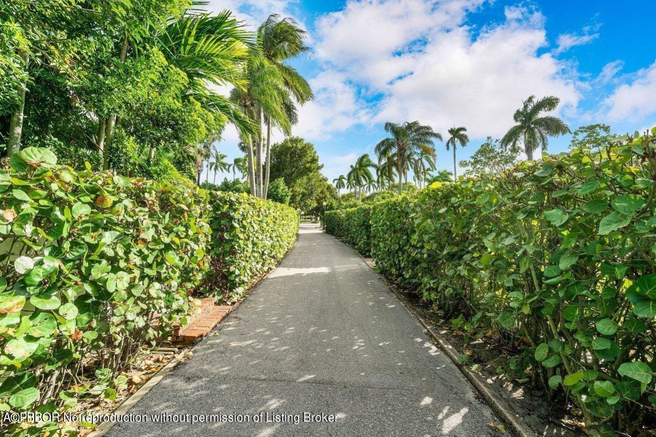 15 S Lake Trail, Palm Beach, FL 33480 Photo