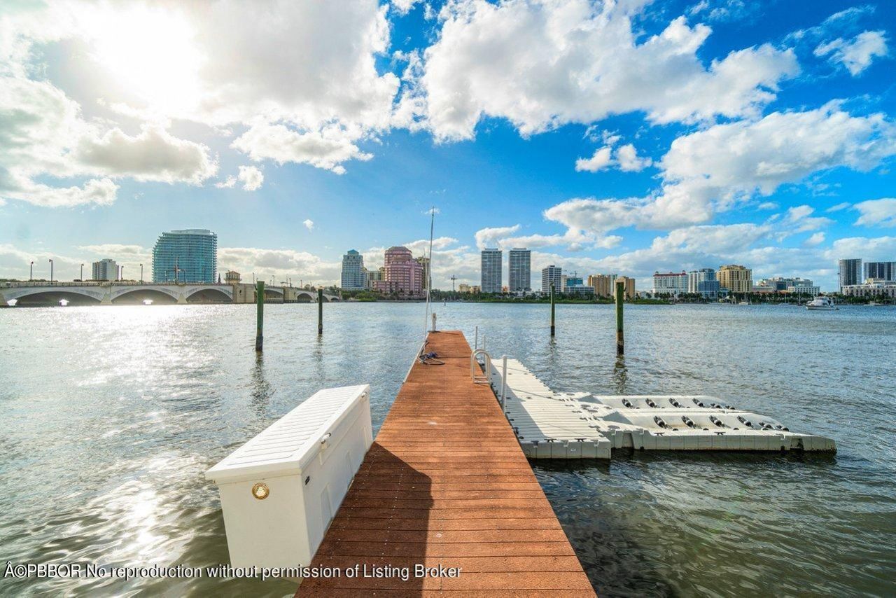 15 S Lake Trail, Palm Beach, FL 33480 Photo