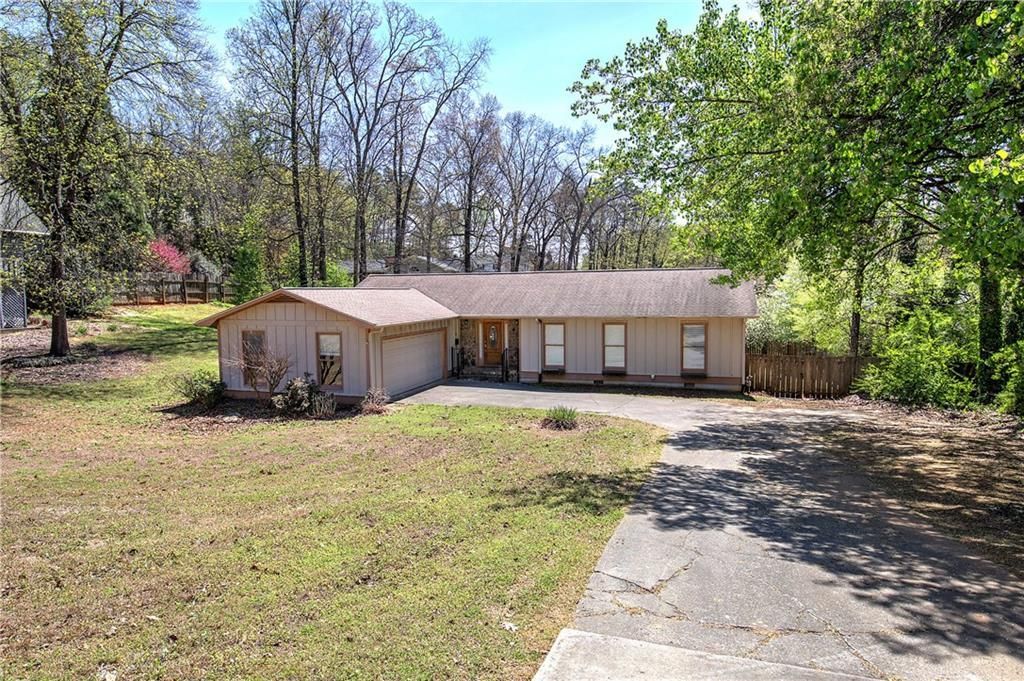 5 Marguerite Drive, Cartersville, GA 30121 Main Photo