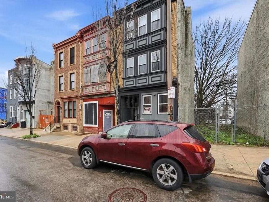 2933 W Diamond Street, Philadelphia, PA 19121 Main Photo