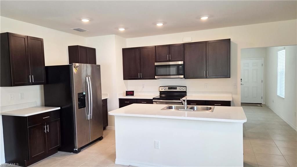 8705 Swell Brooks Ct, North Fort Myers, FL 33917 Photo