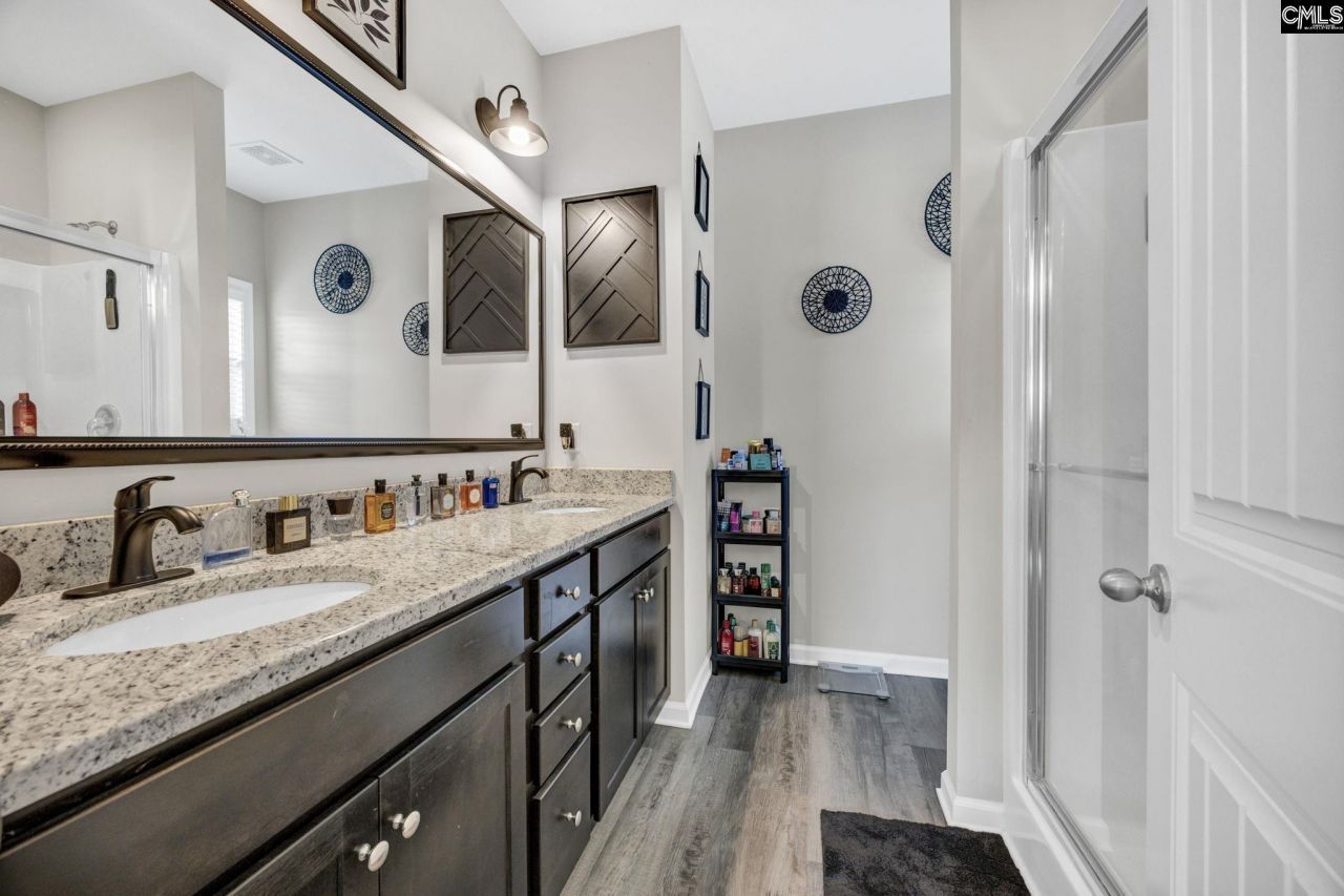 242 Honey Hill Way  Photo 8