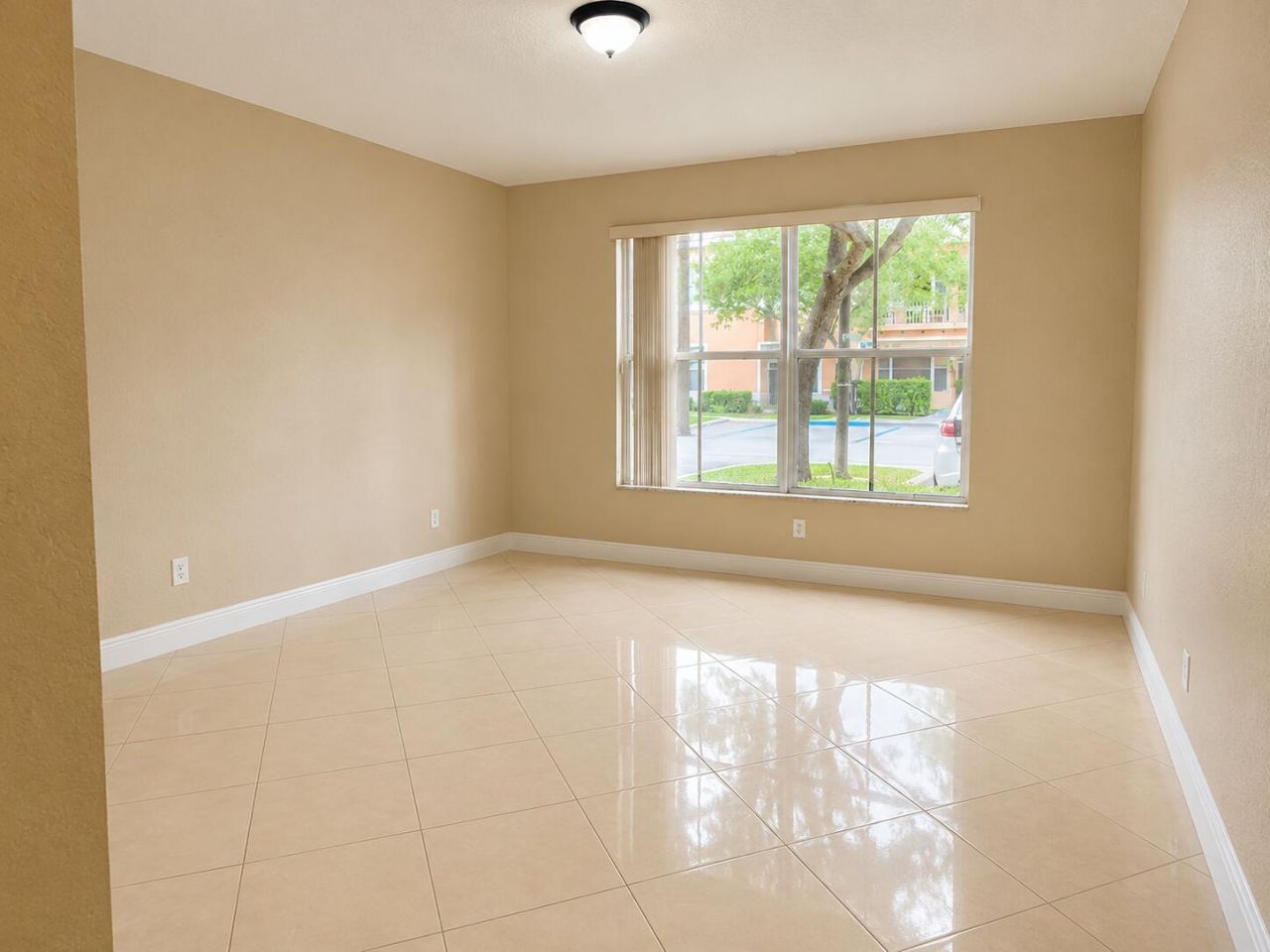 3549 Forest Hill Boulevard, Unit 25, Palm Springs, FL 33406 Photo