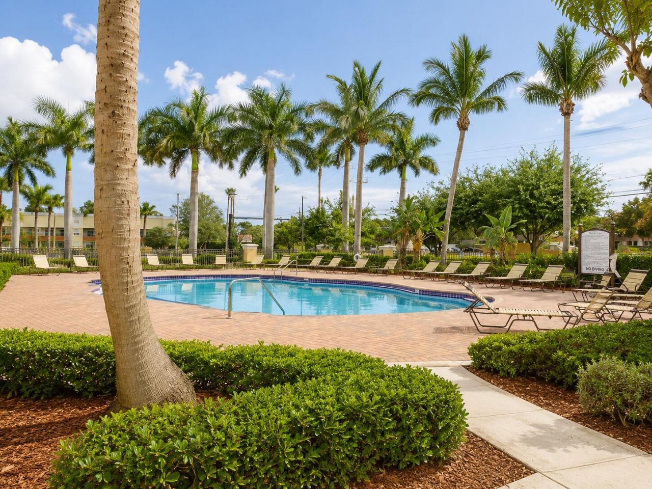 3549 Forest Hill Boulevard, Unit 25, Palm Springs, FL 33406 Photo