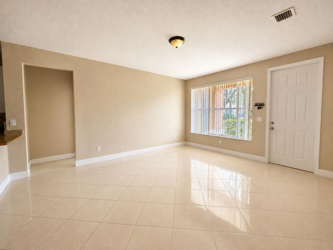 3549 Forest Hill Boulevard, Unit 25, Palm Springs, FL 33406 Photo