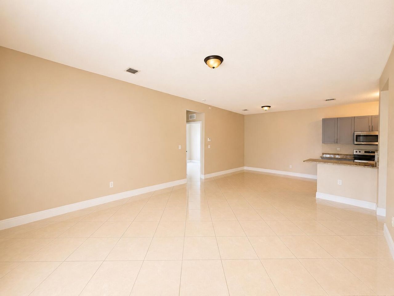 3549 Forest Hill Boulevard, Unit 25, Palm Springs, FL 33406 Photo