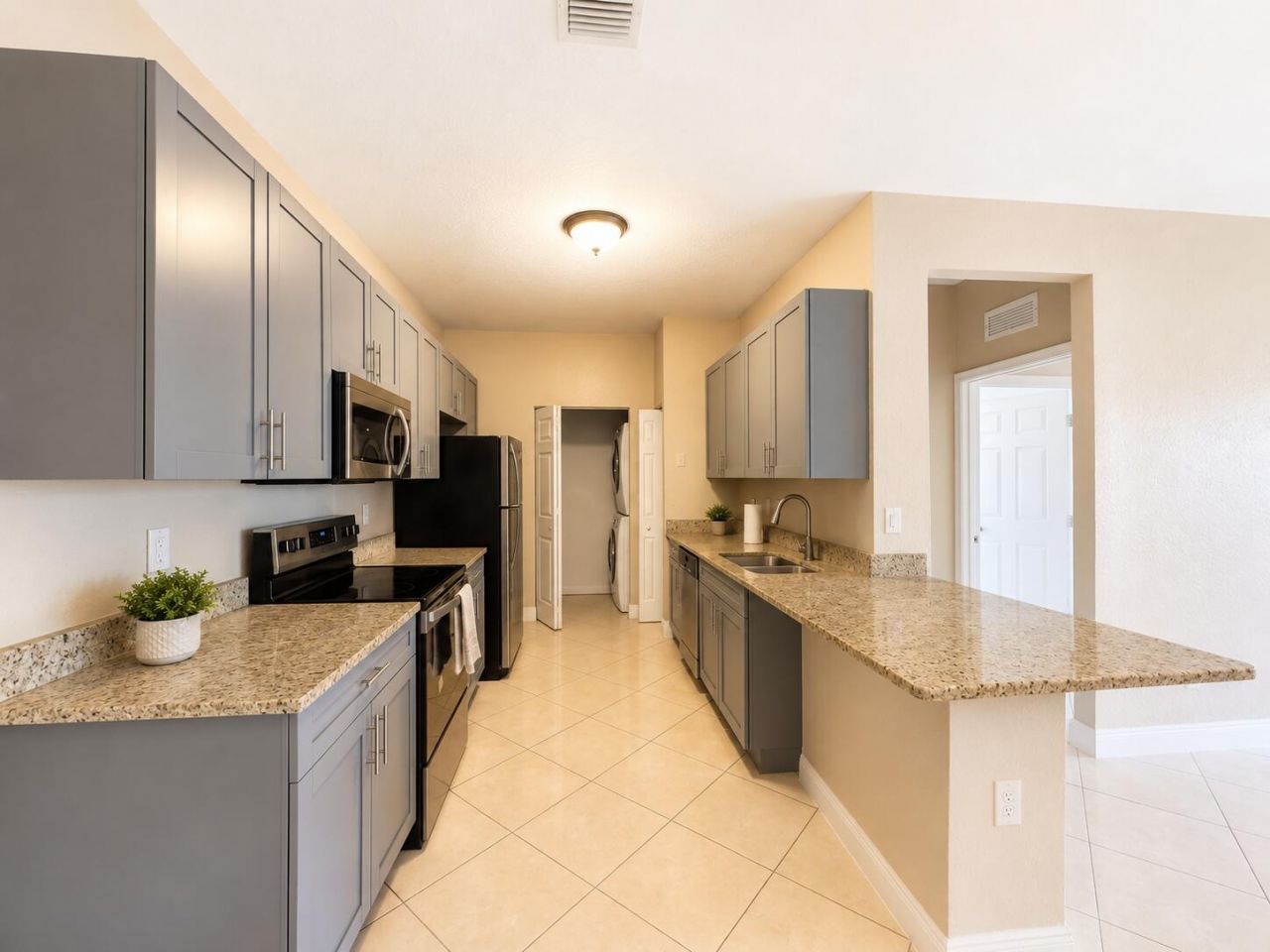 3549 Forest Hill Boulevard, Unit 25, Palm Springs, FL 33406 Photo