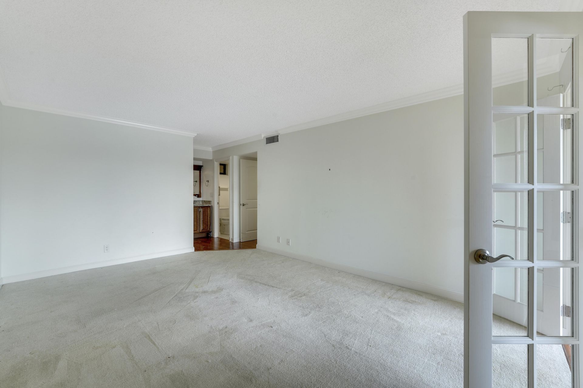 5344 Woodland Lakes Drive, Unit 323, Palm Beach Gardens, FL 33418 Photo