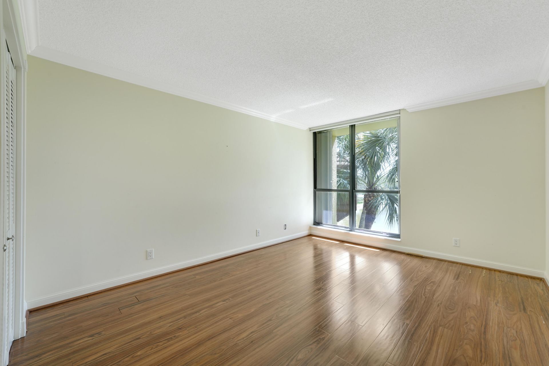 5344 Woodland Lakes Drive, Unit 323, Palm Beach Gardens, FL 33418 Photo
