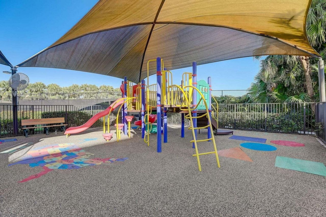 243 Isle Verde Way, Palm Beach Gardens, FL 33418 Photo