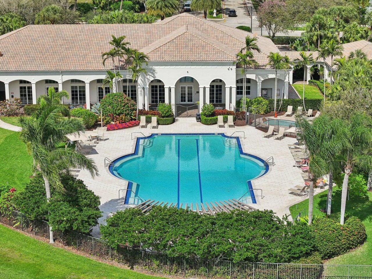 243 Isle Verde Way, Palm Beach Gardens, FL 33418 Photo