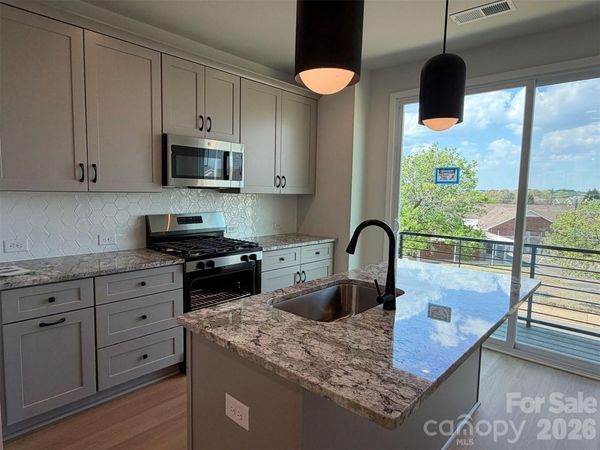 1614 Spring Street , Unit EQX1874, Charlotte, NC 28206