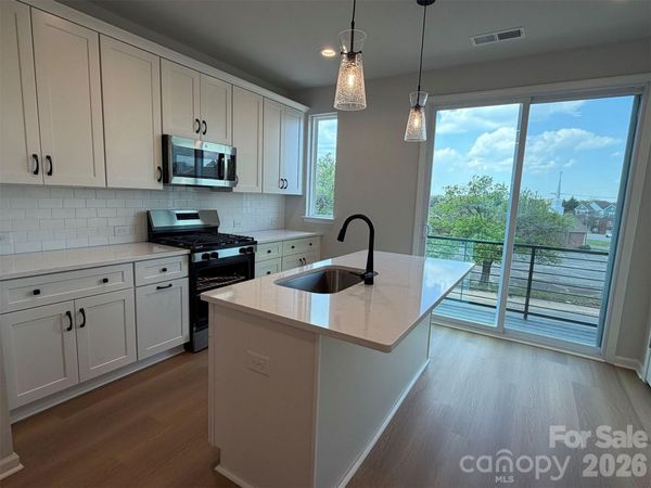 1618 Spring Street , Unit EQX1875, Charlotte, NC 28206