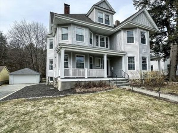 15 Waban, Unit 15, Wellesley, MA 02482