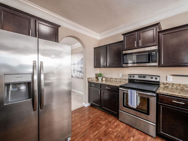 8785 Olenmead Drive, Lewis Center, OH 43035 Photo 12