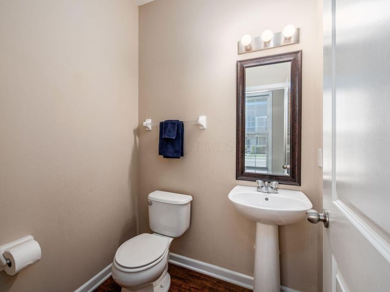 8785 Olenmead Drive, Lewis Center, OH 43035 Photo 17