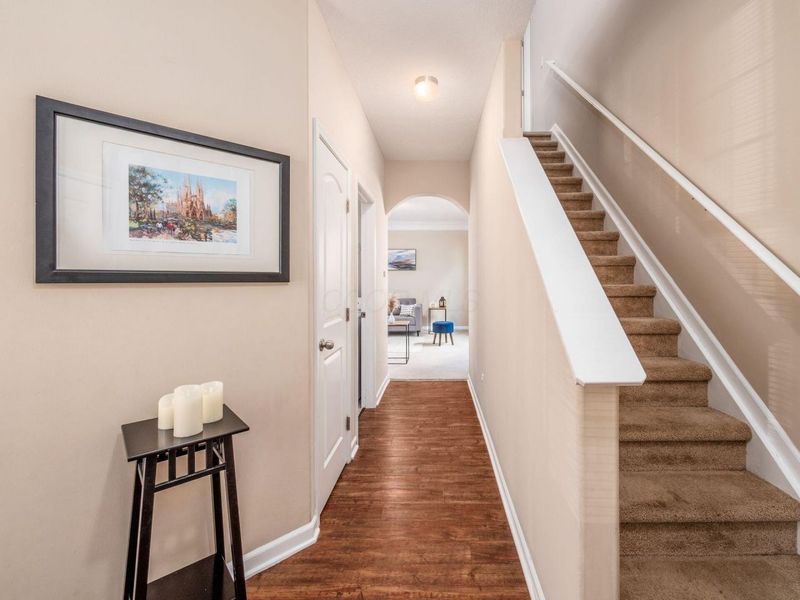 8785 Olenmead Drive, Lewis Center, OH 43035 Photo 3