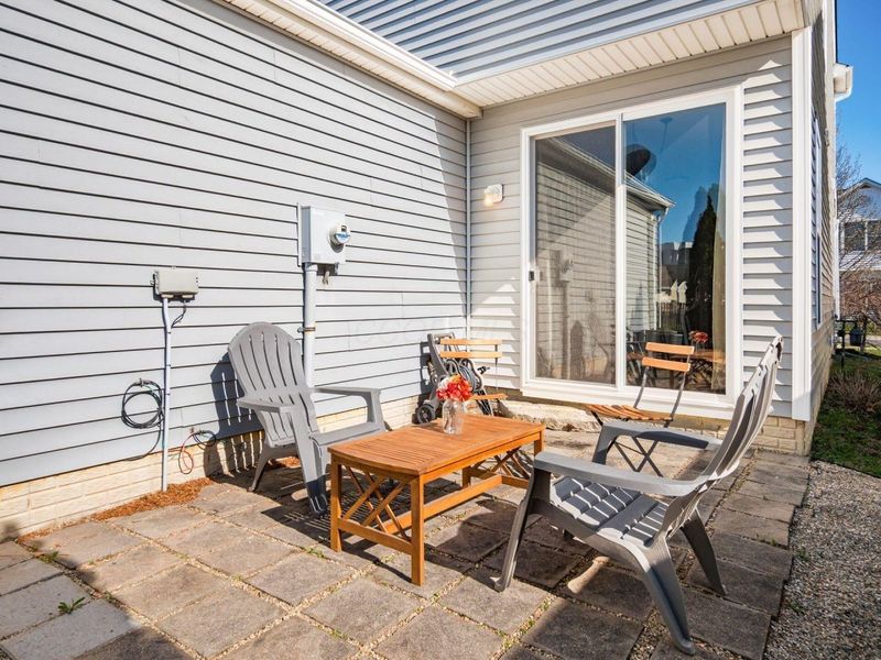 8785 Olenmead Drive, Lewis Center, OH 43035 Photo 32