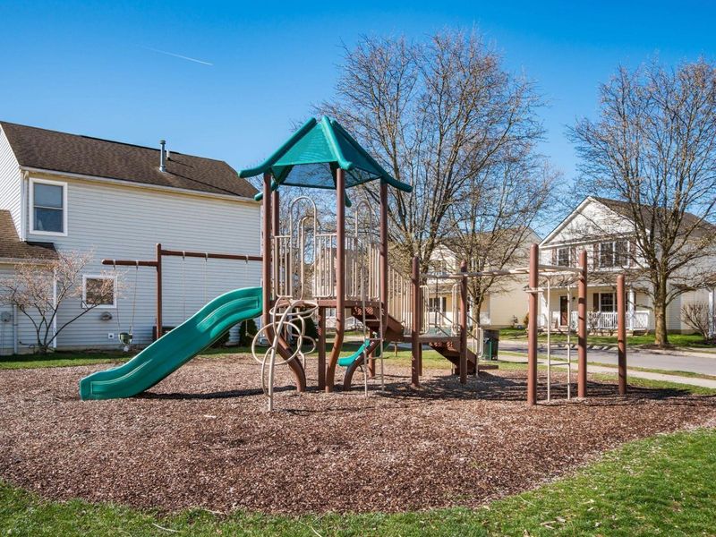 8785 Olenmead Drive, Lewis Center, OH 43035 Photo 34