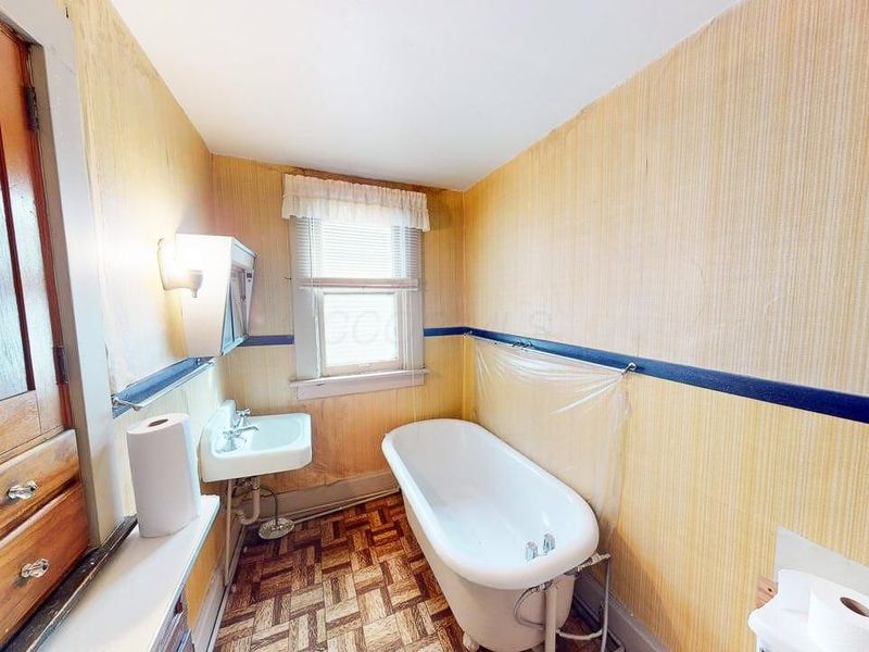 2343 Indianola Avenue, Columbus, OH 43202 Photo 21