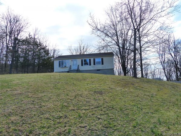 25 Liberty Corners Road, Pine Island, NY 10969