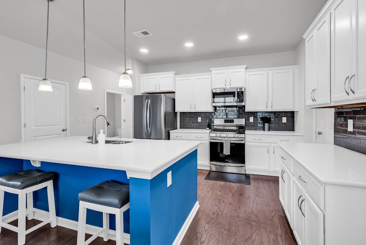 1330 Reflection Pond Dr. Photo 10