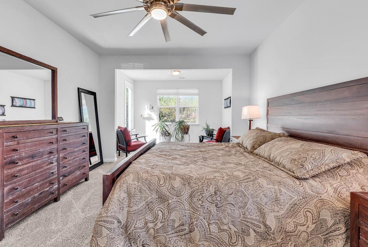 1330 Reflection Pond Dr. Photo 18