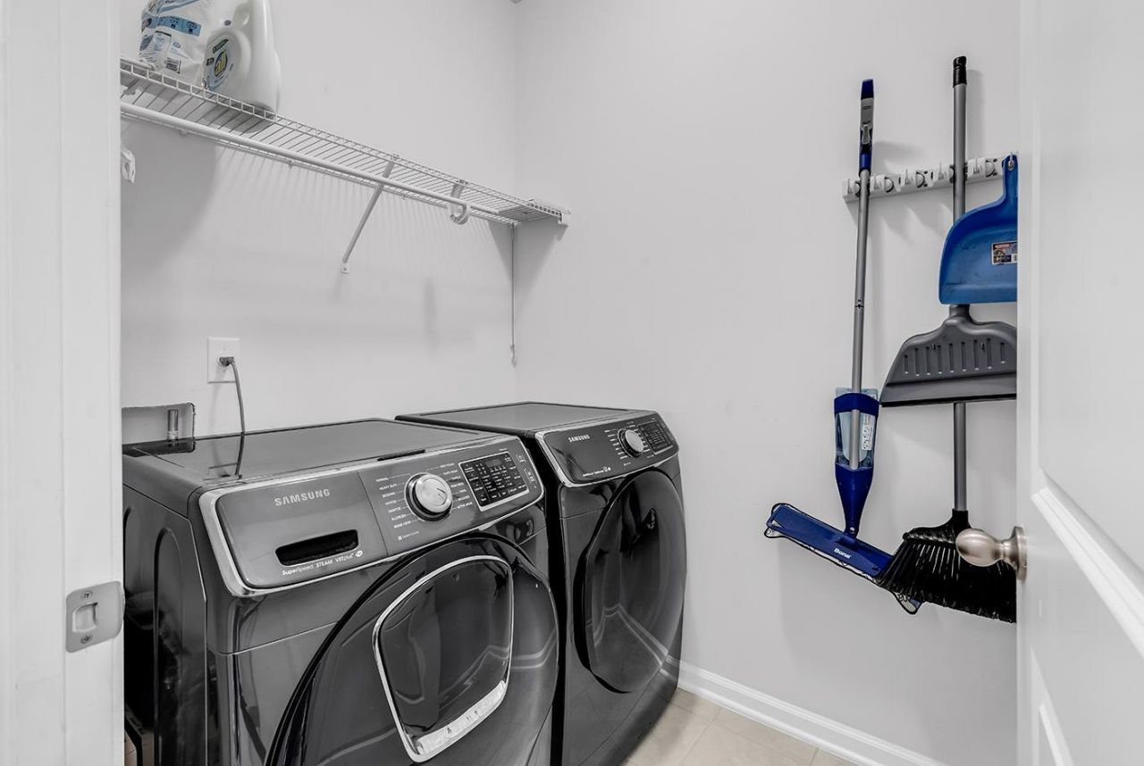 1330 Reflection Pond Dr. Photo 26