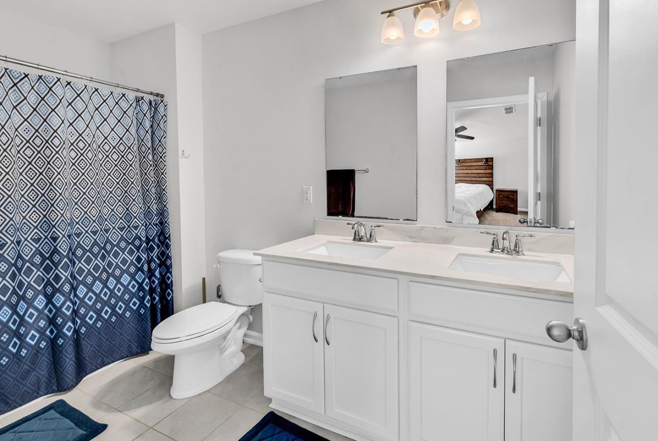 1330 Reflection Pond Dr. Photo 32