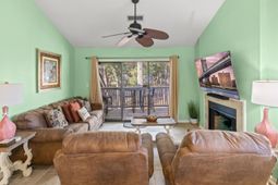 400 Melrose Pl.  photo 4