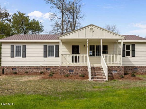 3285 Free Union Church Road , Pinetown, NC 27865