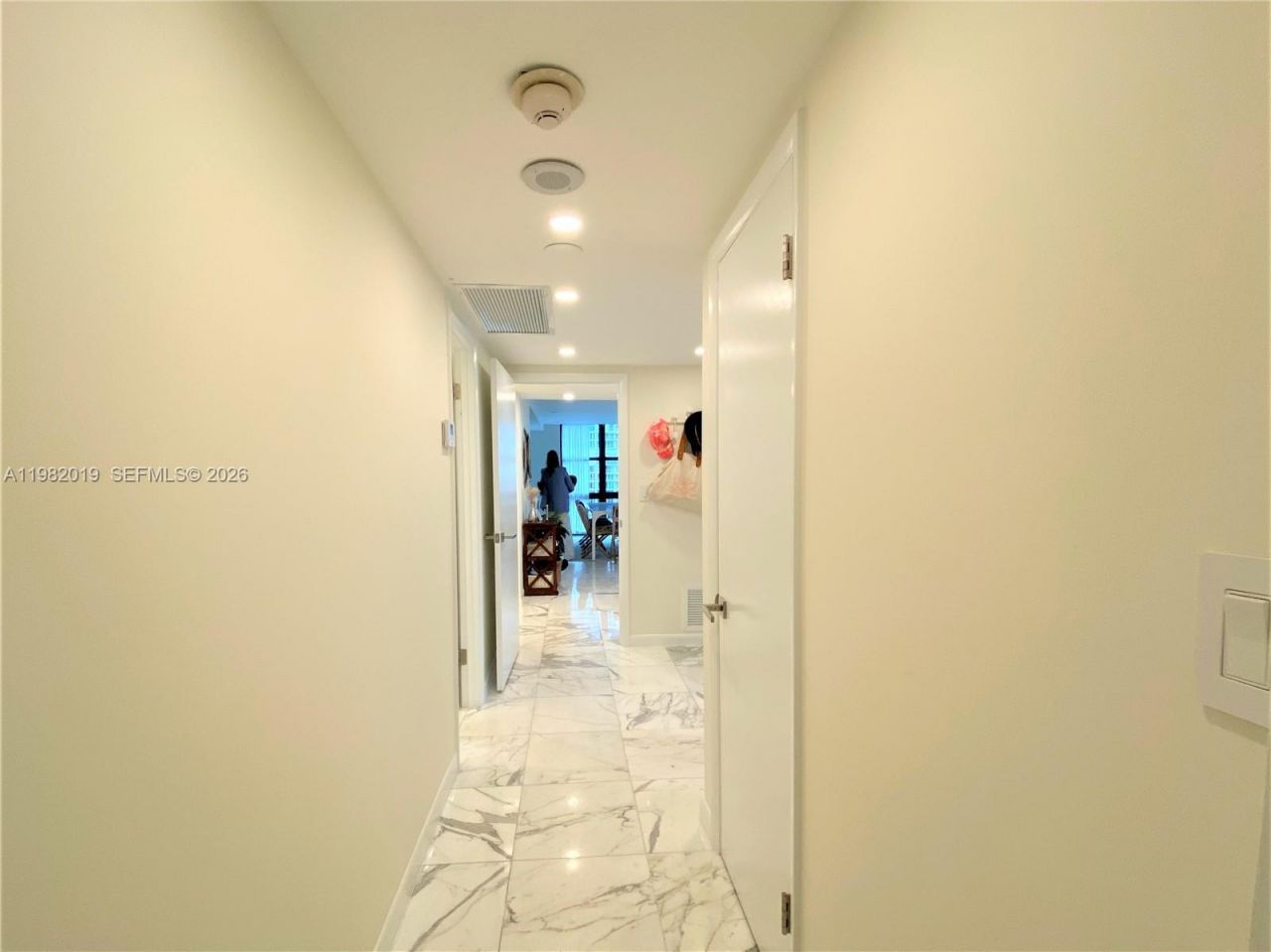 1121 Crandon Blvd, Unit F907, Key Biscayne, FL 33149 Photo