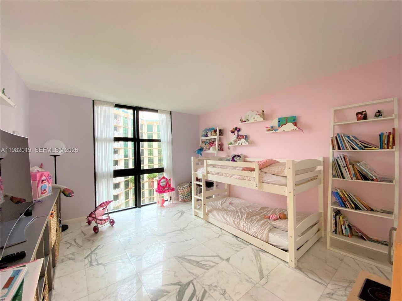 1121 Crandon Blvd, Unit F907, Key Biscayne, FL 33149 Photo