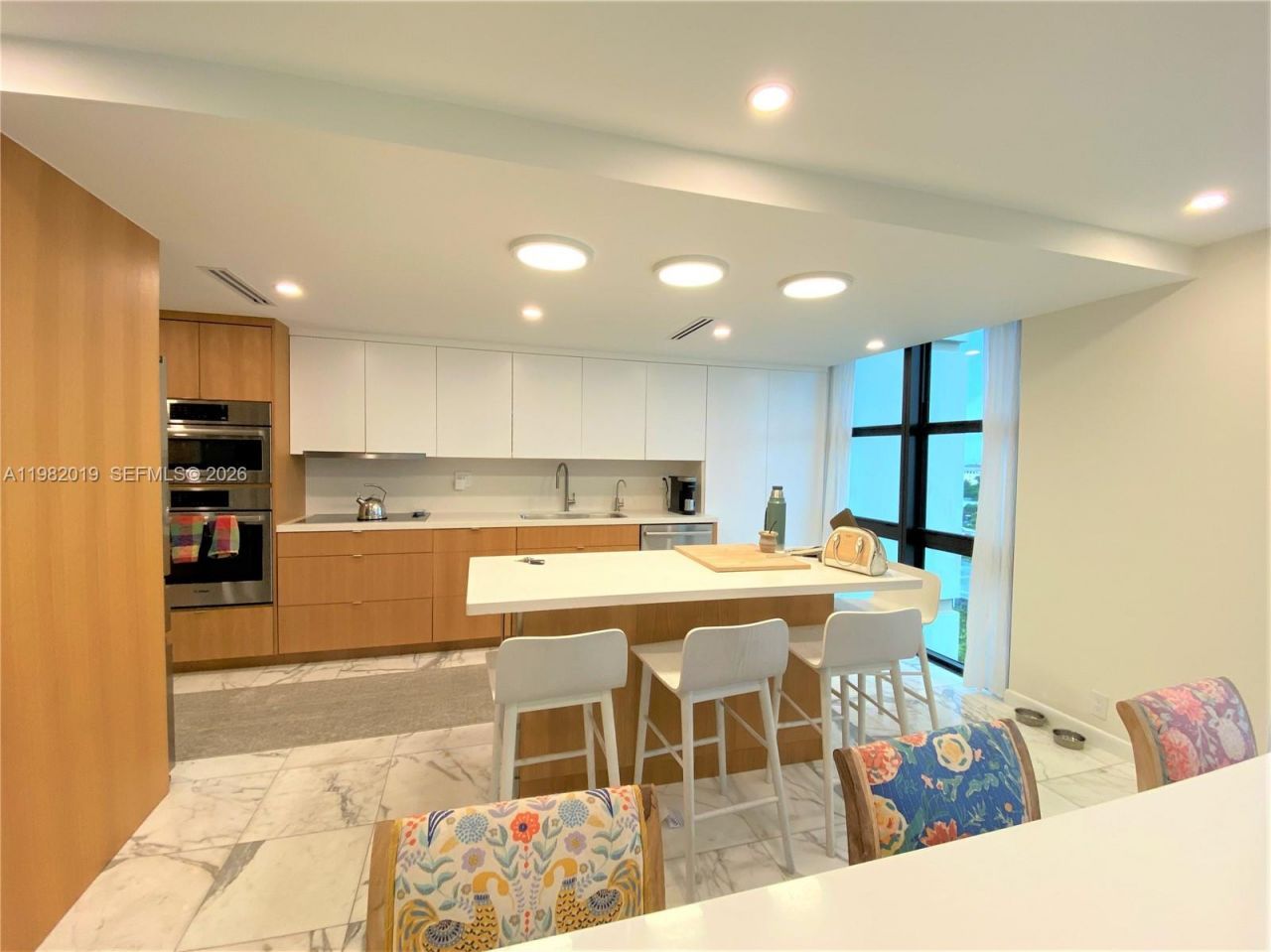 1121 Crandon Blvd, Unit F907, Key Biscayne, FL 33149 Photo