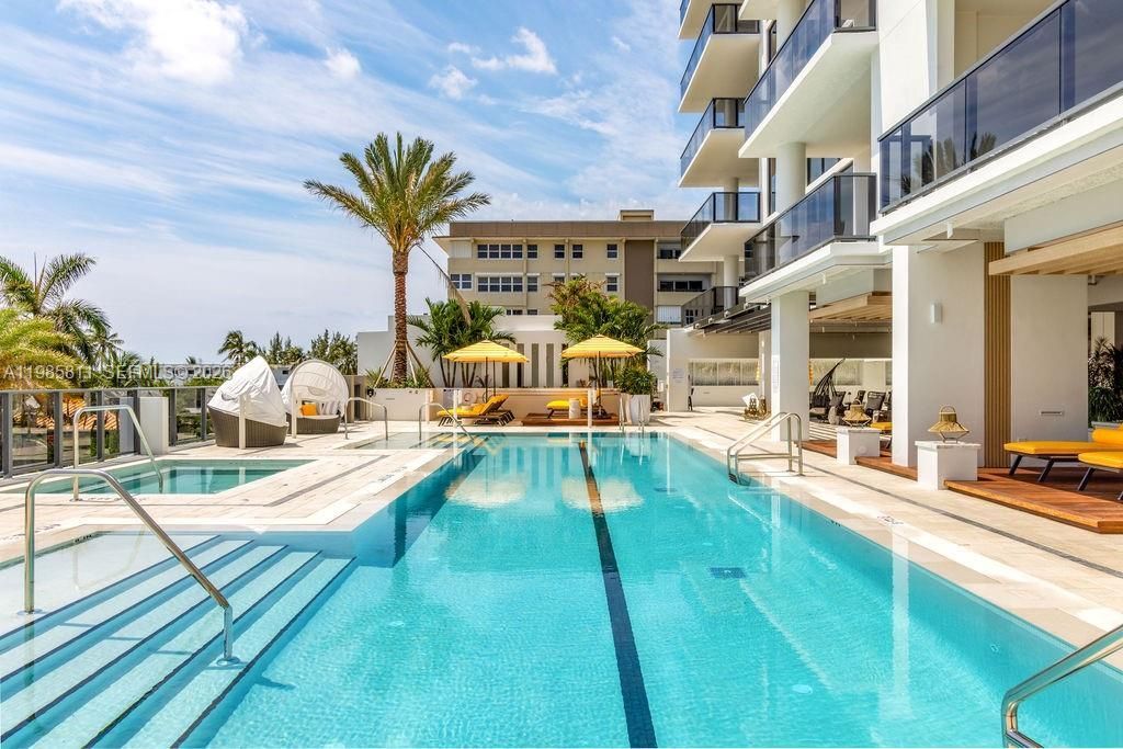 305 Briny Ave, Unit 405, Pompano Beach, FL 33062 Photo