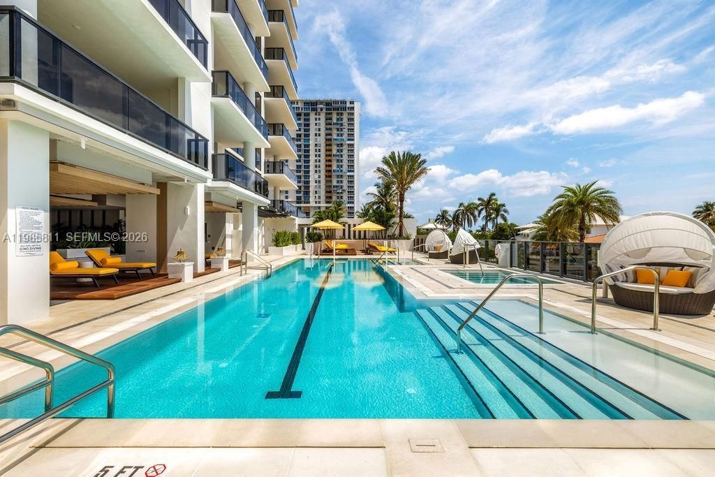 305 Briny Ave, Unit 405, Pompano Beach, FL 33062 Photo